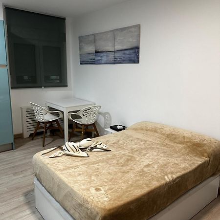 Estudio Centrico A5 Oviedo Kültér fotó